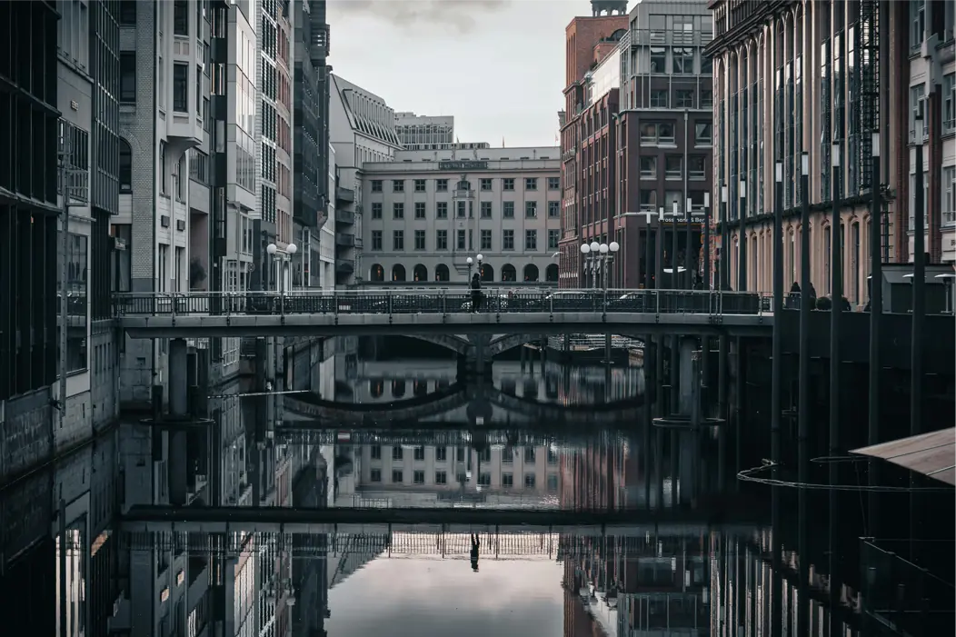 Travellers exploring a city